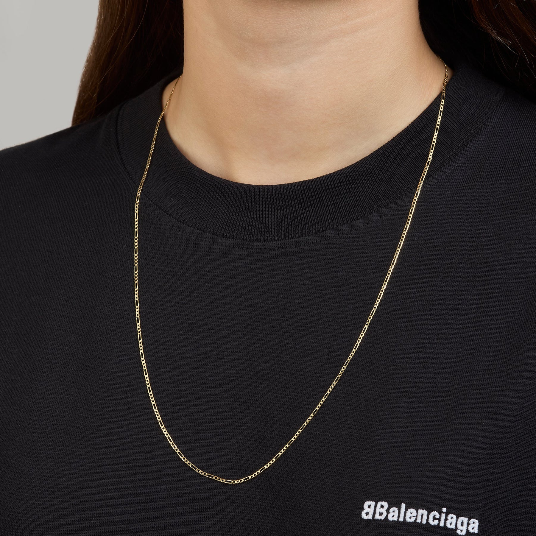 14K Yellow Gold Smooth Figaro Chain + Case