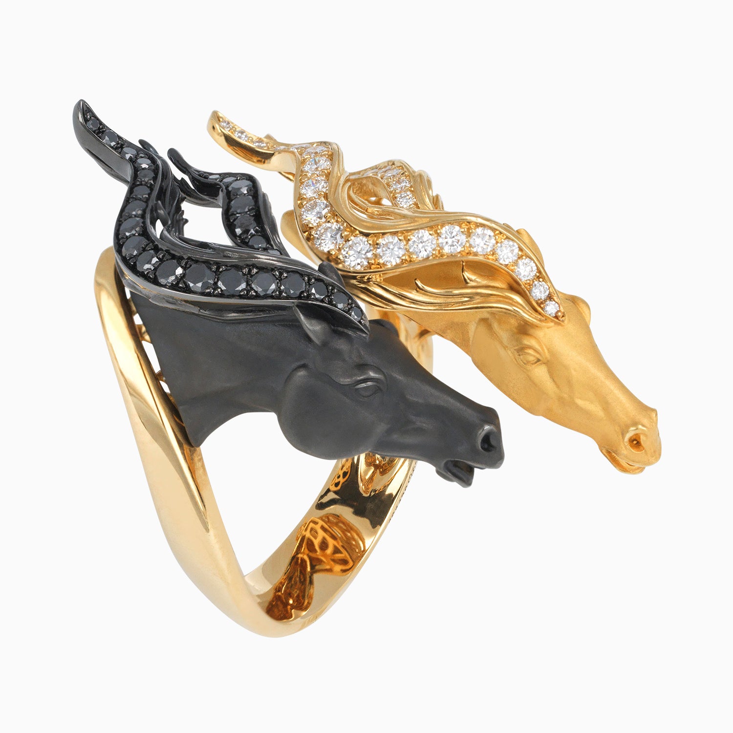 18k Yellow and Black Gold Horse Ring + Case