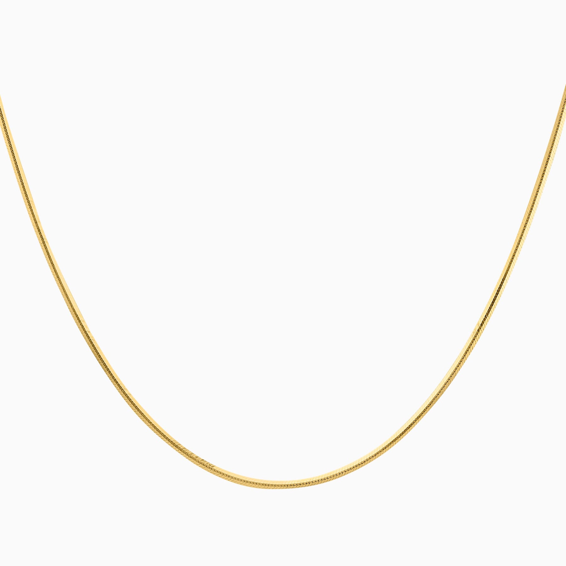 14K Yellow Gold Square Ironed Fabric Chain + Case