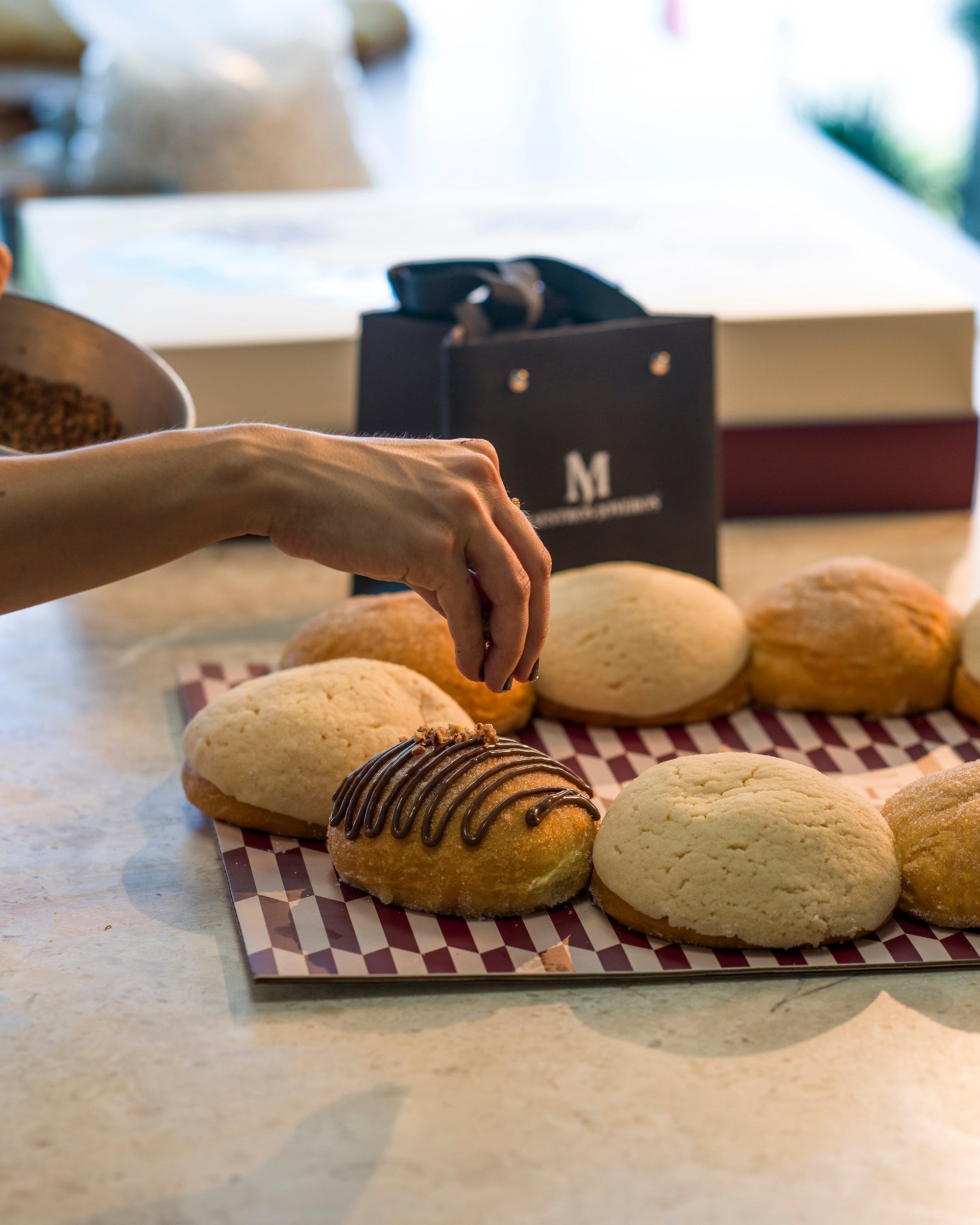 Los diamantes y el sabor de Maké Repostería dieron vida a increíbles piezas de colección.