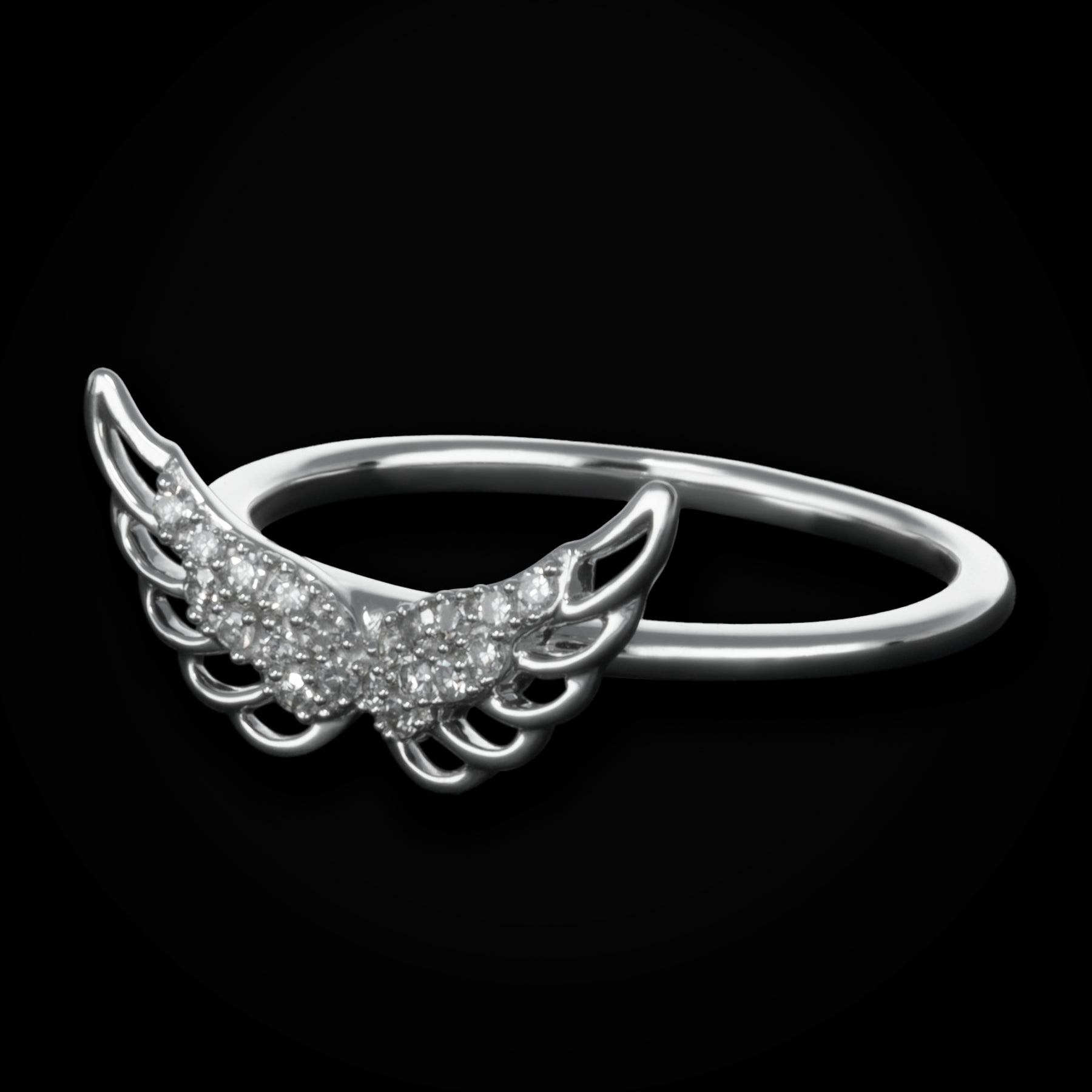 Full Ice Center Wings Ring with Hollow Feathers, 14k White Gold with Diamonds + Case