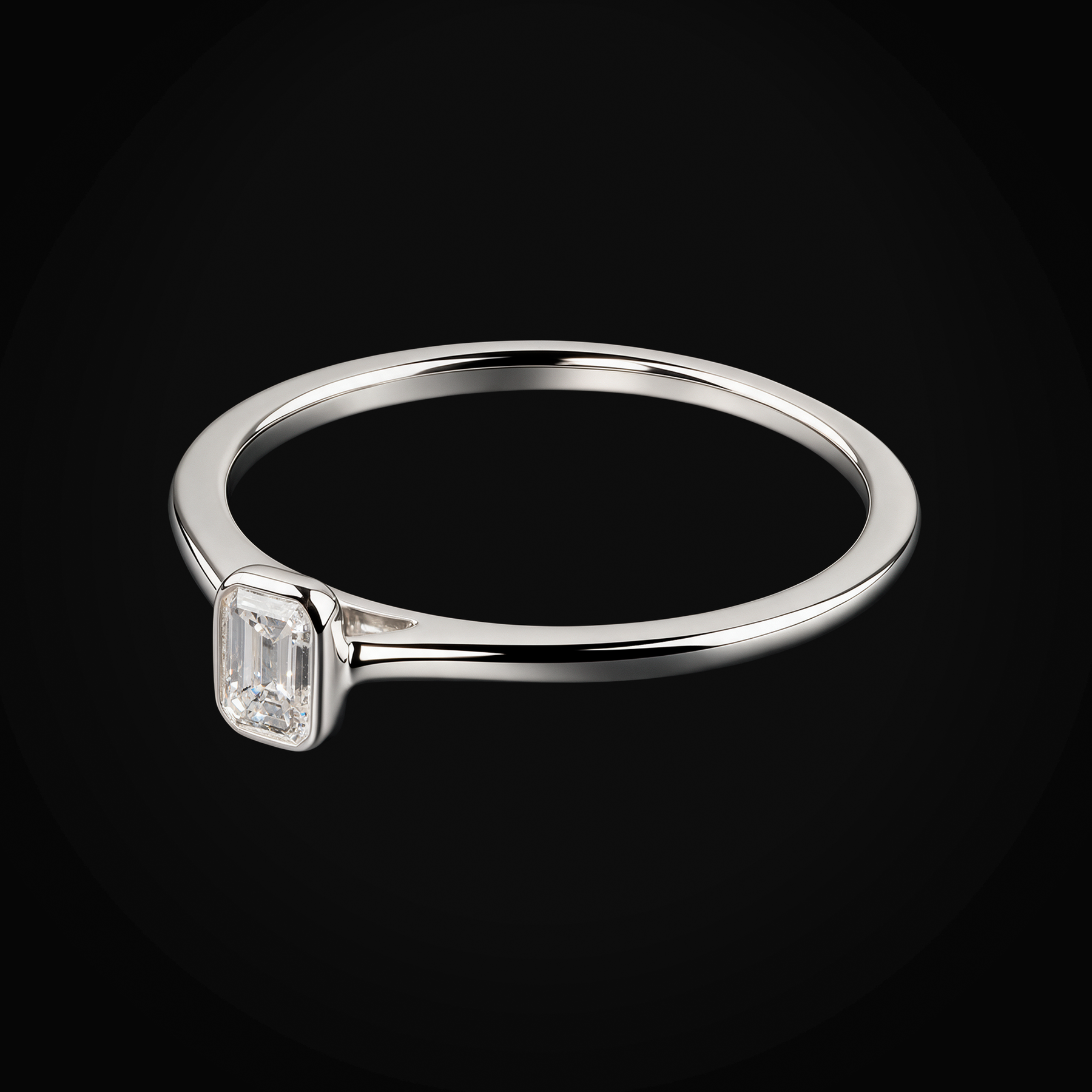 Anillo solitario de oro blanco 14K con diamante corte esmeralda 0.19 ct + estuche