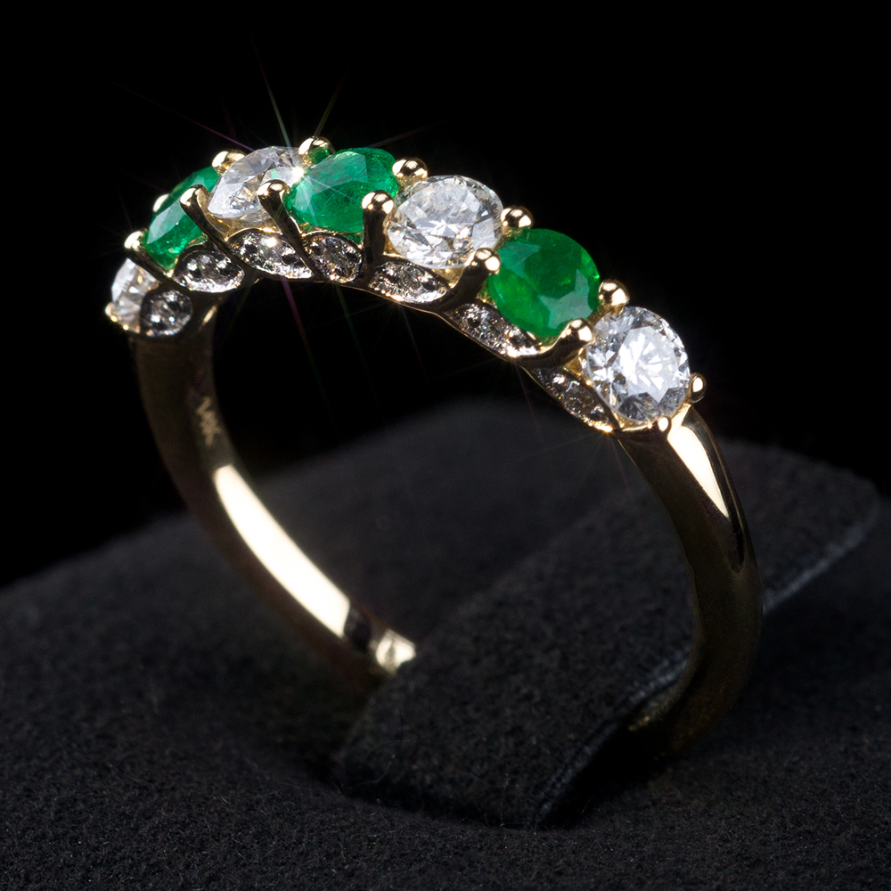 Anillo Churumbela con 3 Esmeraldas 14k