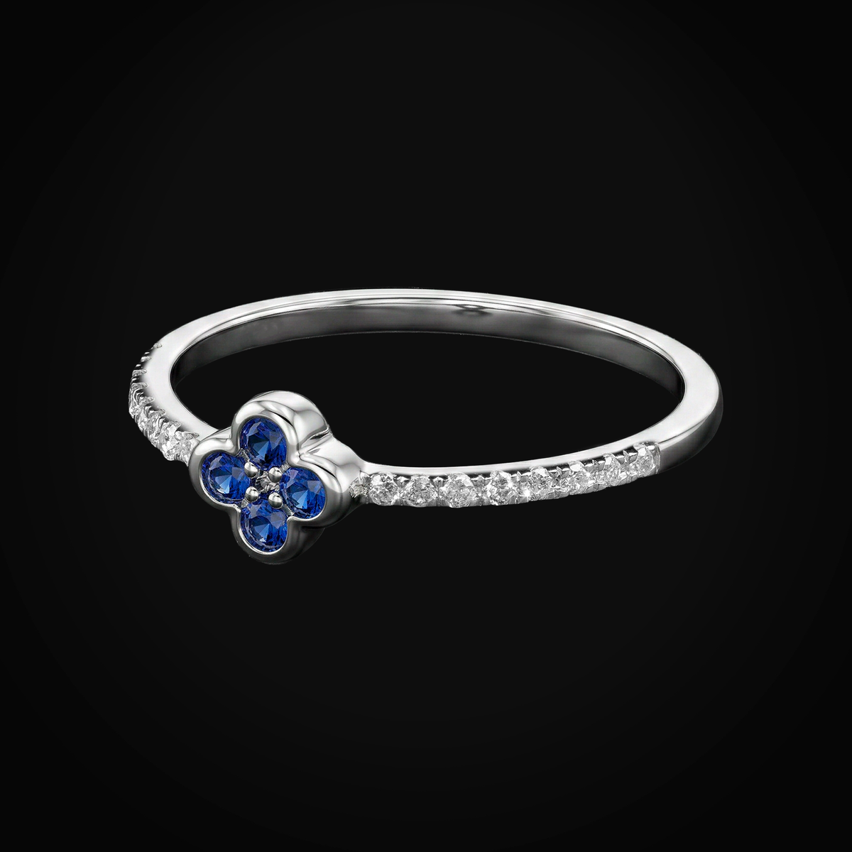 Anillo media churumbela con trebol central zafiros azules 14k oro blanco con diamantes + Estuche