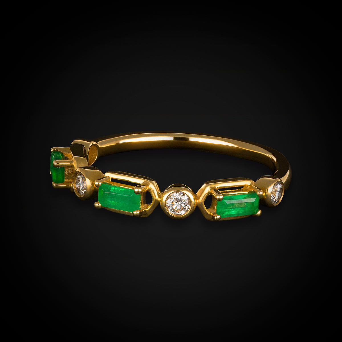 Anillo Liso Secuencia Circulo y Esmeralda 14k Oro Amarillo con Diamantes + Estuche