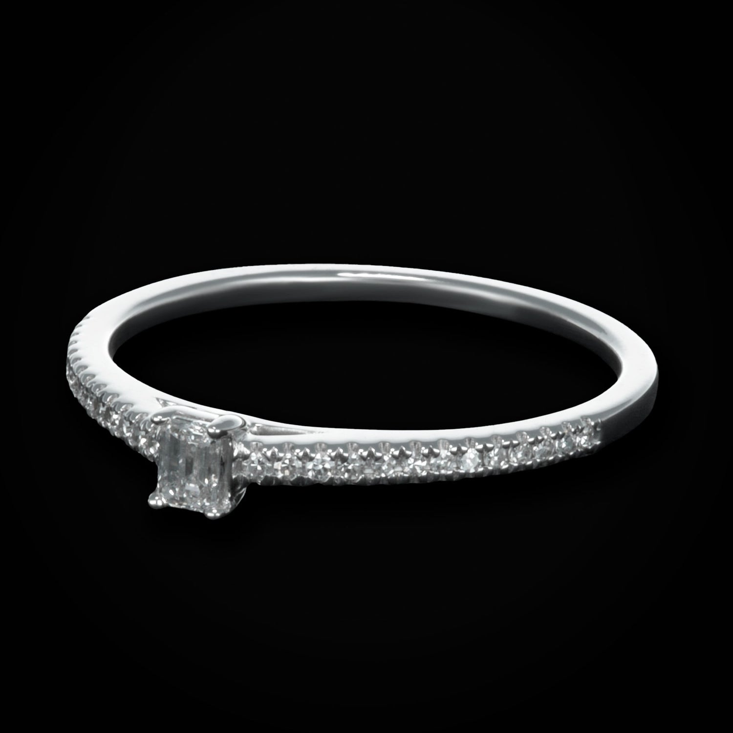 Anillo Central y Laterales Full Ice Oro 14k   + Estuche