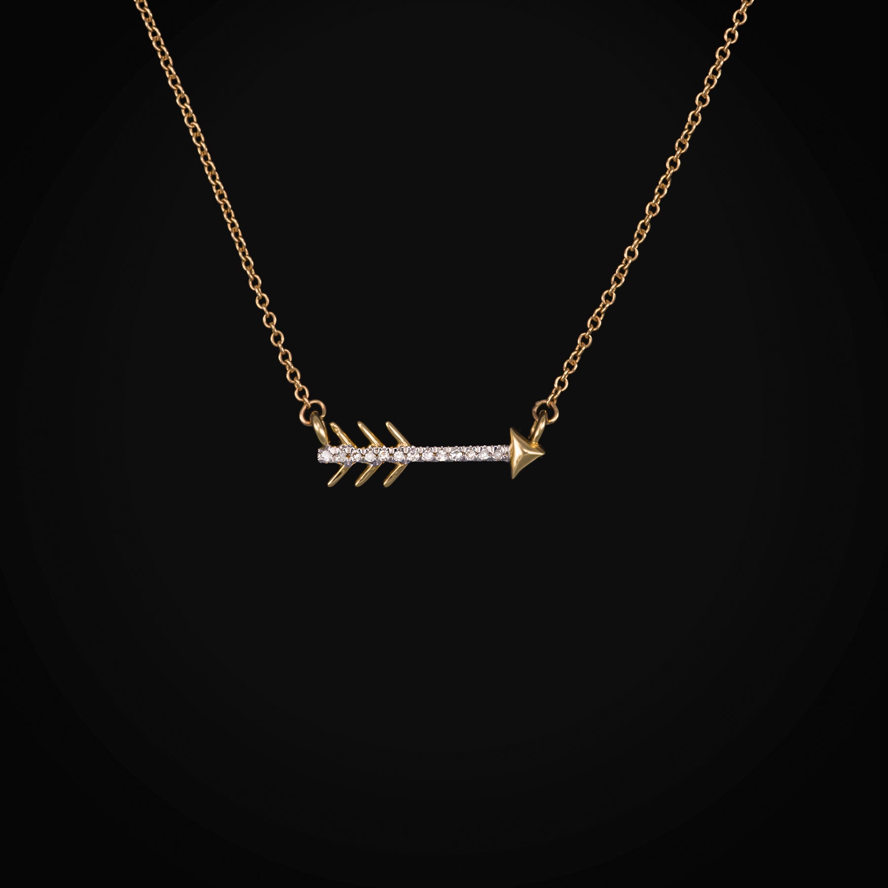 Cadena Flecha 14K Oro Amarillo con Diamantes Corte Brillante + Estuche