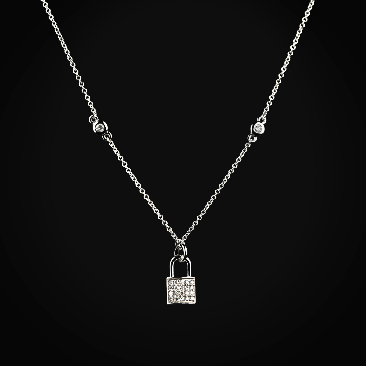 Cadena candado full ice 14k oro blanco con diamantes corte brillante + Estuche
