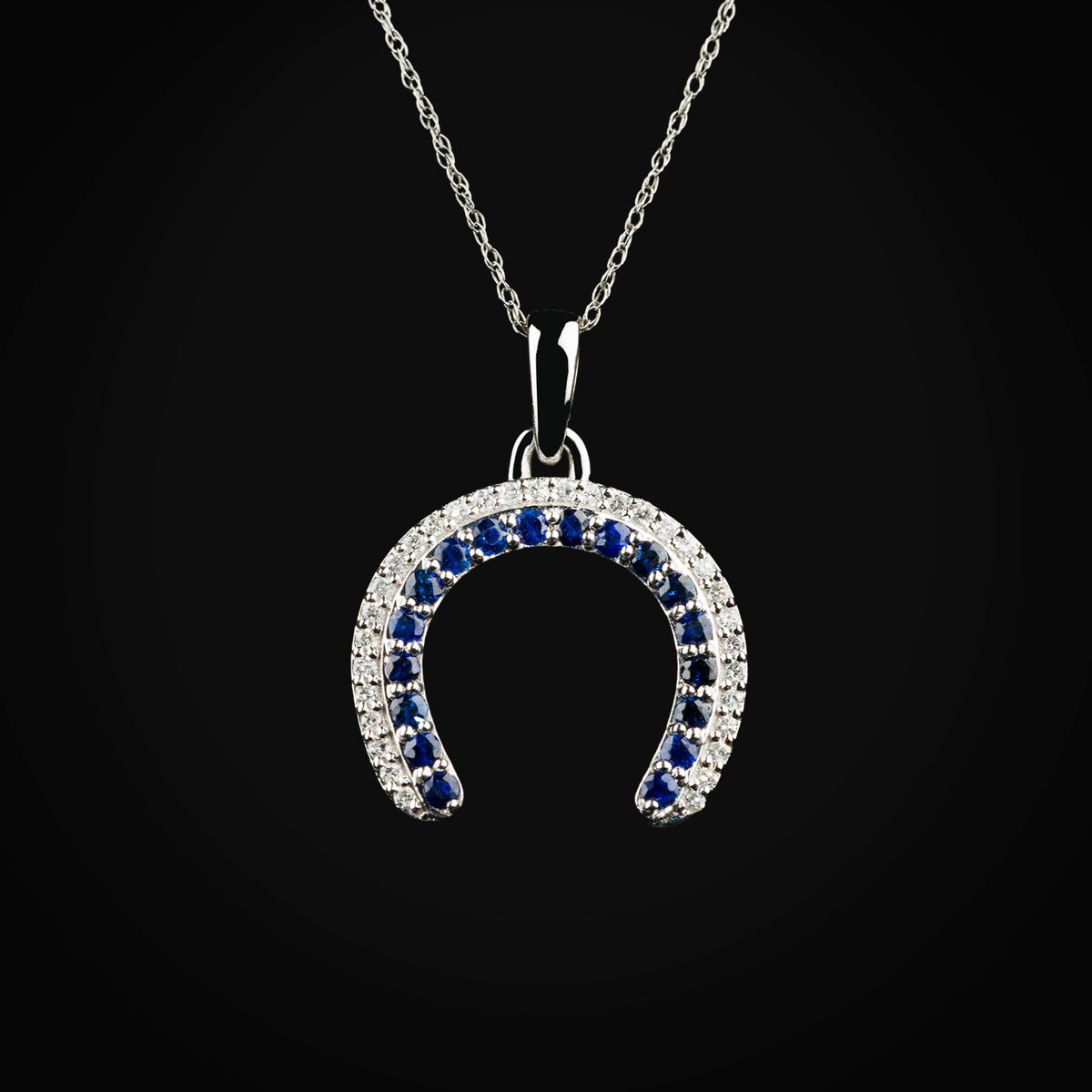 Cadena 14k con dije herradura zafiros azules oro blanco con diamantes de mina + Estuche
