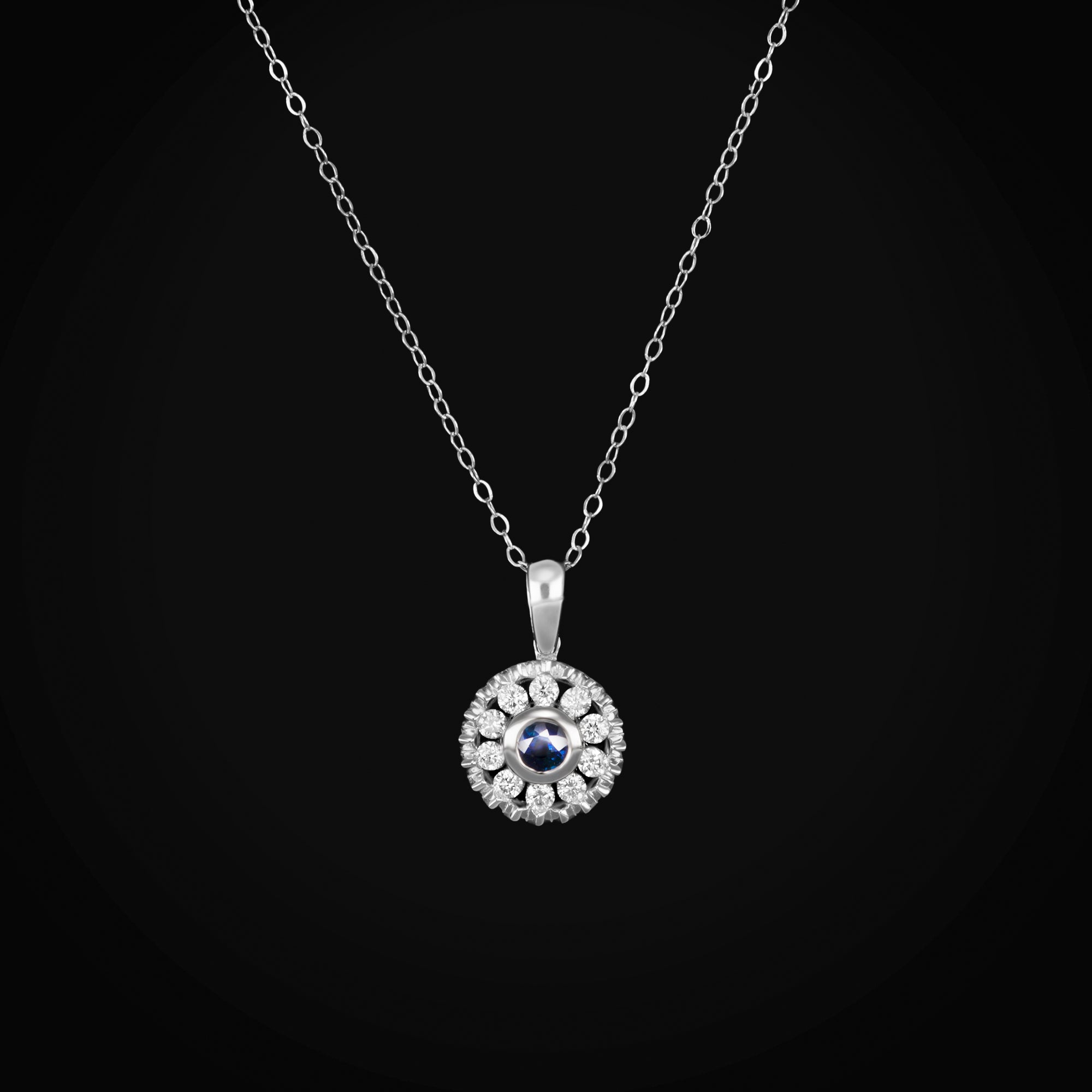 Cadena Dije Ojo Turco Circular Zafiro Azul Central Oro Blanco14K con Diamantes + Estuche