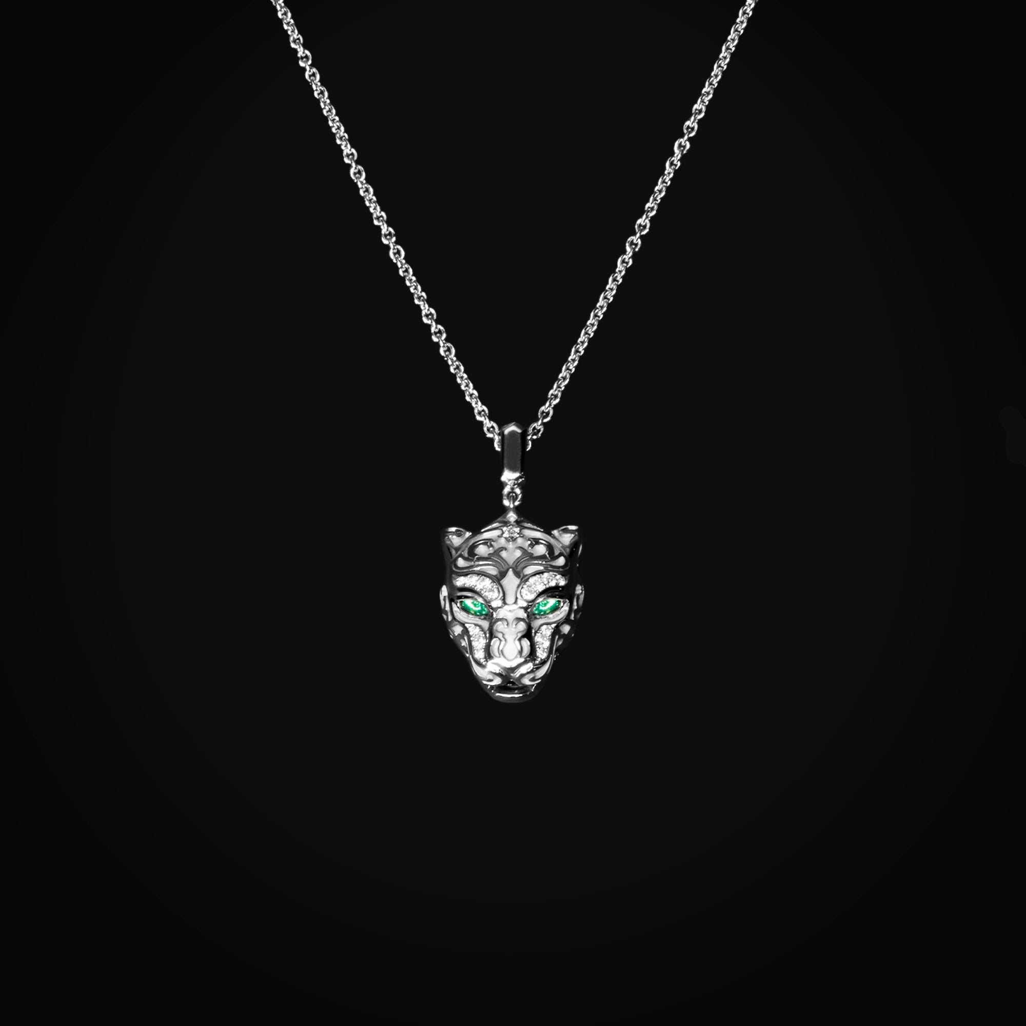 18k White Gold and Emerald Chain with Panther Pendant (Zodaria)