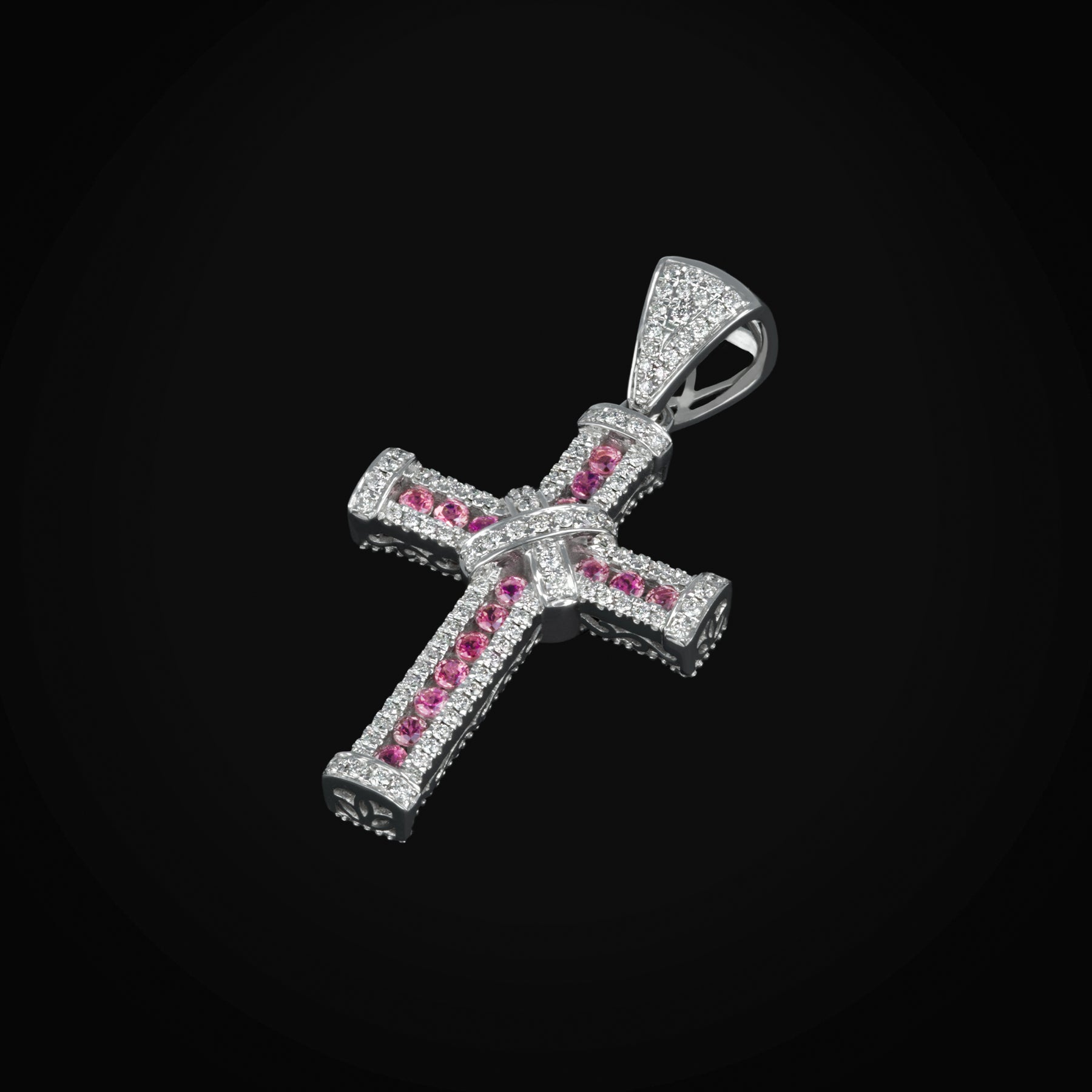 Dije Cruz con Zafiro Rosa Central & Diamantes Oro Blanco 14k + Estuche