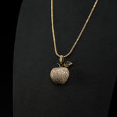 Dije Manzana 14k Oro Amarillo con Diamantes (No incluye cadena)